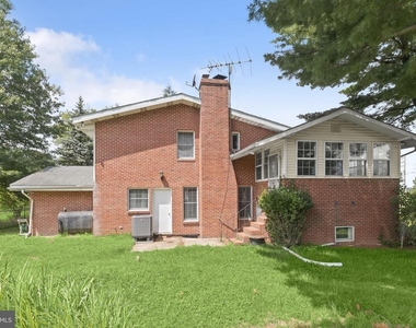 4816 Bucks School House Road - Photo Thumbnail 11