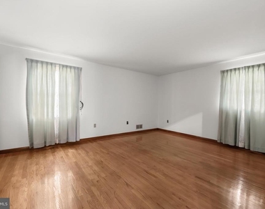 4816 Bucks School House Road - Photo Thumbnail 43
