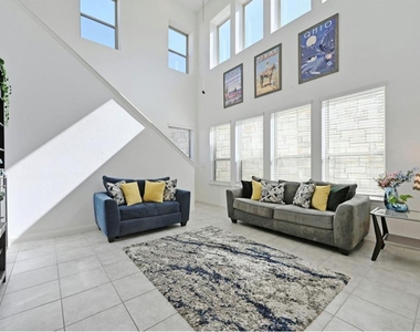12613 Stanford Dr - Photo Thumbnail 1