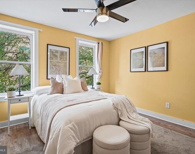211 Penn Street - Photo Thumbnail 19