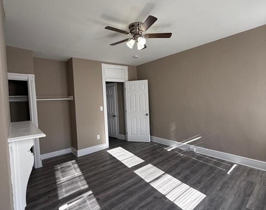 2424 E Chase Street - Photo Thumbnail 26