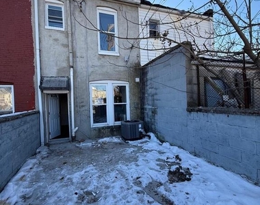 2424 E Chase Street - Photo Thumbnail 16