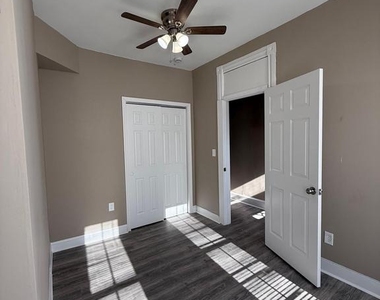 2424 E Chase Street - Photo Thumbnail 3