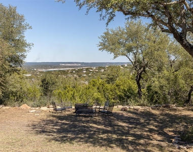 702 E Summit Dr - Photo Thumbnail 17