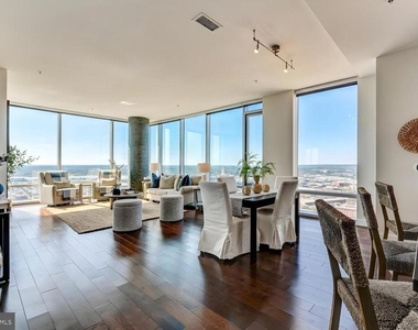 414 Light Street - Photo Thumbnail 10