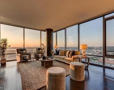 414 Light Street - Photo Thumbnail 5