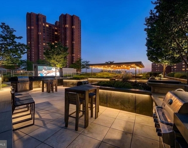414 Light Street - Photo Thumbnail 46