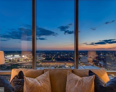 414 Light Street - Photo Thumbnail 1