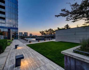 414 Light Street - Photo Thumbnail 44