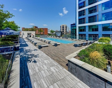 414 Light Street - Photo Thumbnail 37