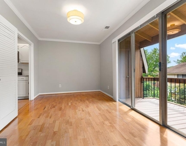 8 Cross Keys Road - Photo Thumbnail 17