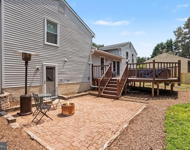 204 Kentucky Avenue - Photo Thumbnail 22