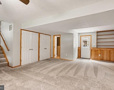 204 Kentucky Avenue - Photo Thumbnail 20