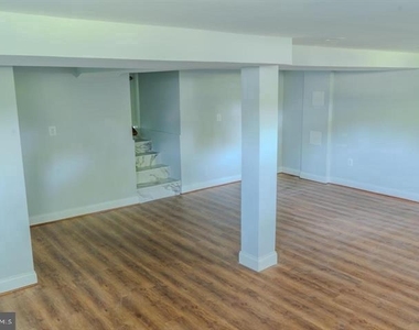 1528 Matthews Town Road - Photo Thumbnail 13