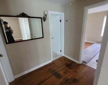 409 Phelps Avenue - Photo Thumbnail 8