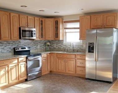 5193 Old Solomons Island Road - Photo Thumbnail 6