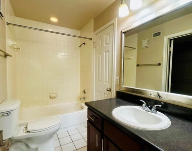 6804 N Capital Of Texas Highway - Photo Thumbnail 13