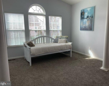 80 Fairway Drive - Photo Thumbnail 16