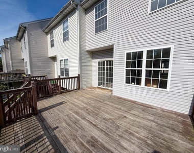 99 Highland Circle - Photo Thumbnail 24