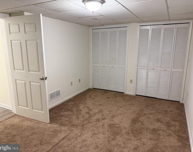 99 Highland Circle - Photo Thumbnail 3