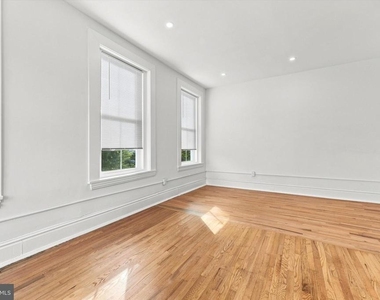 1412 Delaware Avenue - Photo Thumbnail 7