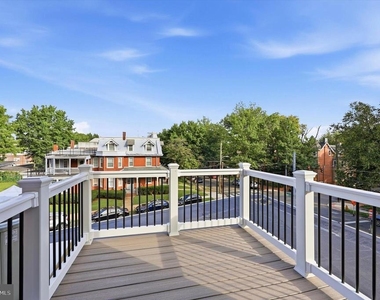 1412 Delaware Avenue - Photo Thumbnail 12