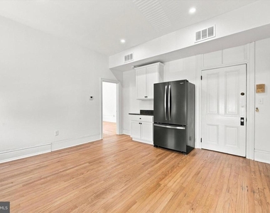 1412 Delaware Avenue - Photo Thumbnail 3