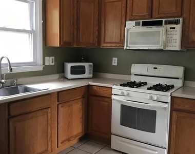 215 Murray Road - Photo Thumbnail 4