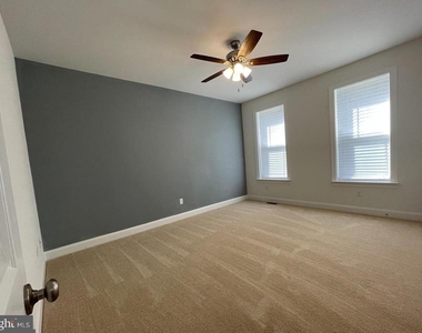 1906 Porter Road - Photo Thumbnail 11