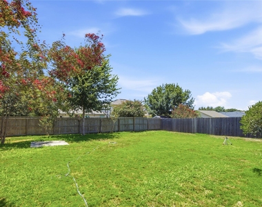 209 Rinehardt St - Photo Thumbnail 26