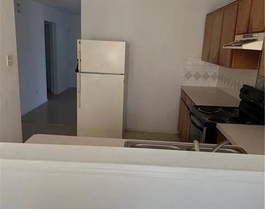 1507 Dugger Cir - Photo Thumbnail 3