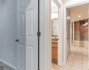 1736 U St Nw - Photo Thumbnail 17
