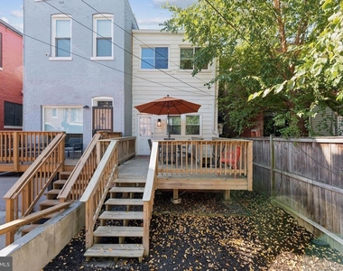 123 U Street Nw - Photo Thumbnail 24