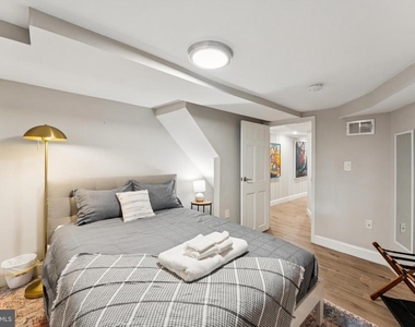 123 U Street Nw - Photo Thumbnail 31
