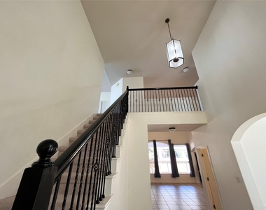 3004 Edgecreek Pl - Photo Thumbnail 13