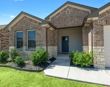 19521 Ann Richards Ave - Photo Thumbnail 2
