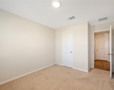 19521 Ann Richards Ave - Photo Thumbnail 18