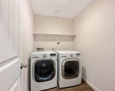 19521 Ann Richards Ave - Photo Thumbnail 25