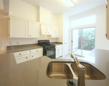 8200 Cahill Dr - Photo Thumbnail 6
