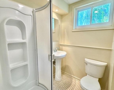 4439 Springdale Street Nw - Photo Thumbnail 28