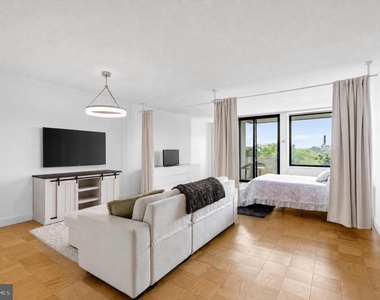 1245 4th Street Sw - Photo Thumbnail 1