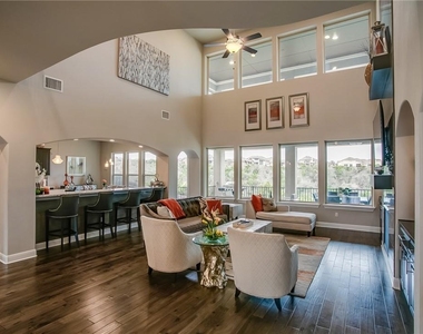 2236 Long Bow Dr - Photo Thumbnail 6
