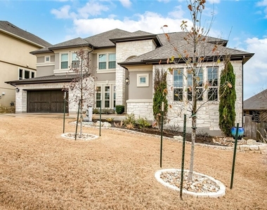 2236 Long Bow Dr - Photo Thumbnail 1