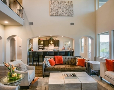 2236 Long Bow Dr - Photo Thumbnail 9