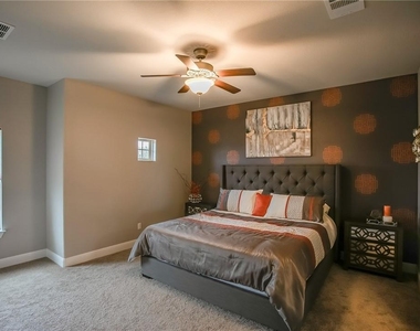 2236 Long Bow Dr - Photo Thumbnail 30