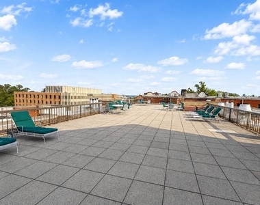 2320 Wisconsin Avenue Nw - Photo Thumbnail 13