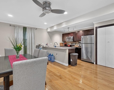 2911 8th Street Se - Photo Thumbnail 2