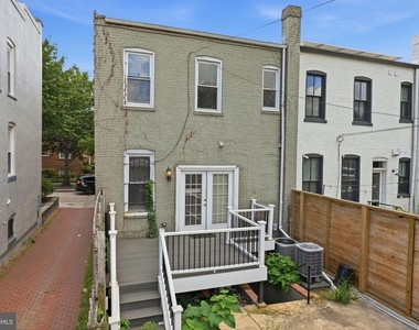 601 Kenyon Street Nw - Photo Thumbnail 27