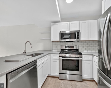 800 4th Street Sw - Photo Thumbnail 5