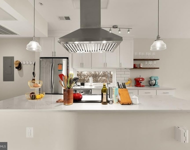 129 Varnum Street Nw - Photo Thumbnail 17